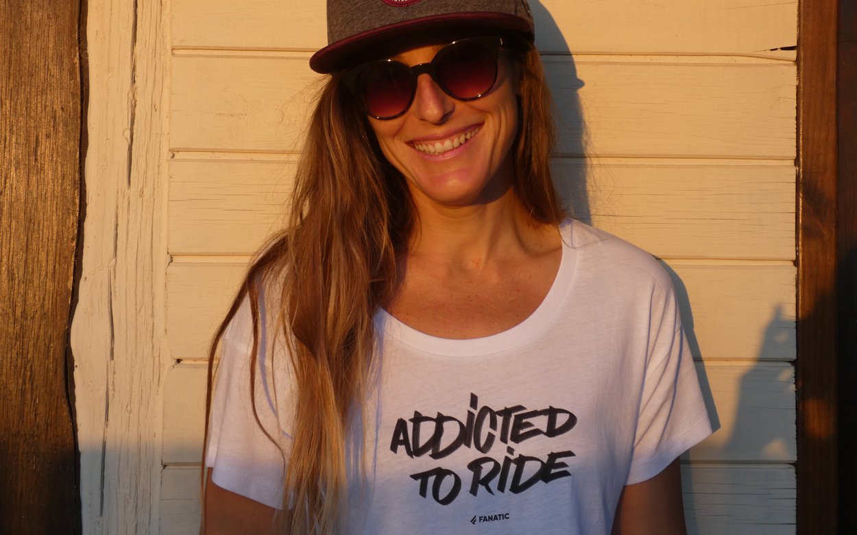 Fanatic Tee SS Addicted Woman 2021